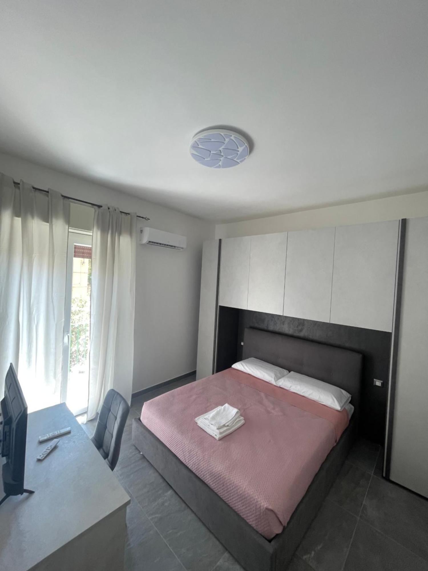 Leos Rooms カルタニッセッタ エクステリア 写真